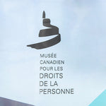 Close-up of the Museum icon and the text “MUSÉE CANADIEN POUR LES DROITS DE LA PERSONNE”